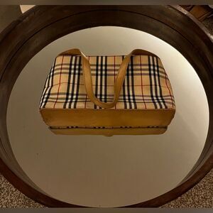 Burberry look-alike Plaid shoulder bag with Tan Accents! Great condition!